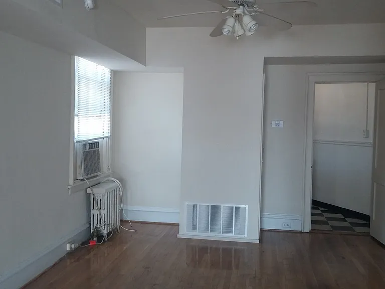 2832 Monument Ave.* — Photo 6