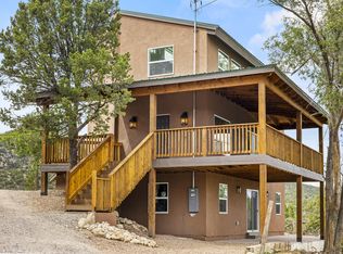 42 Eagle Trl, Tijeras, NM 87059