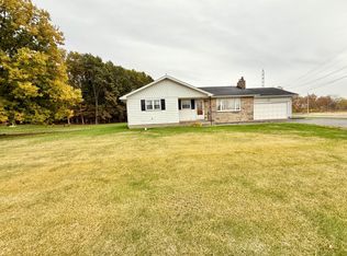 9136 Mount Gilead Rd, Fredericktown, OH 43019