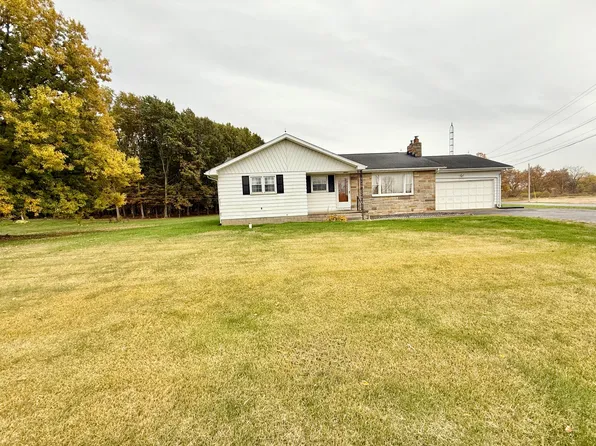 9136 Mount Gilead Rd, Fredericktown, OH 43019