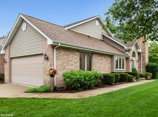 160 Grove Ct, Lemont, IL 60439