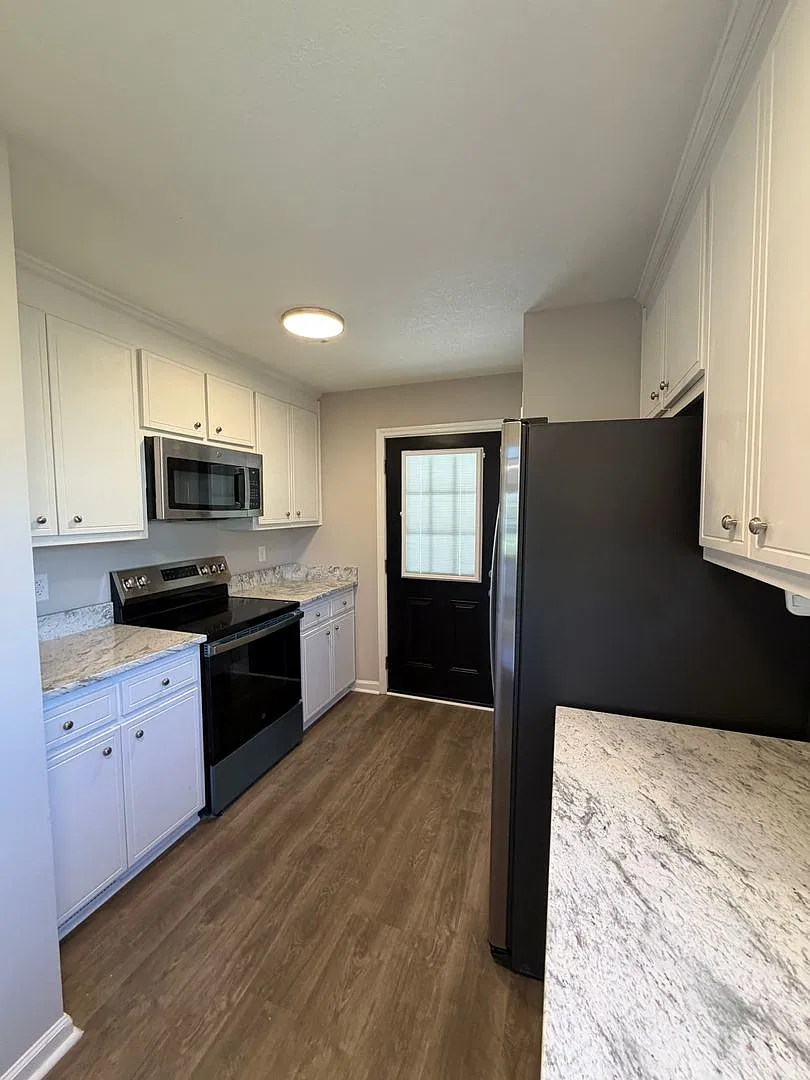 1099 Johnny Brannen Rd. — Photo 4