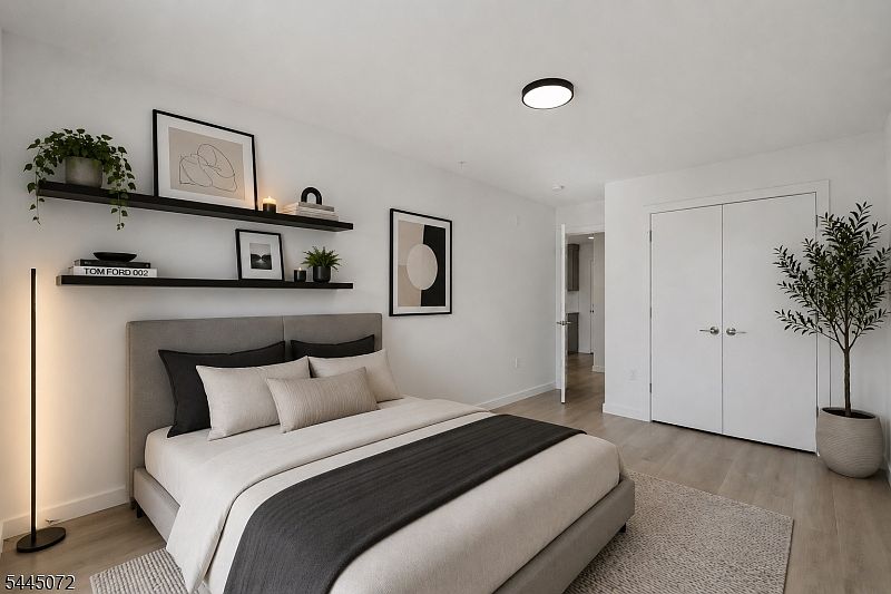 1st image of 566 Springfield Ave #404