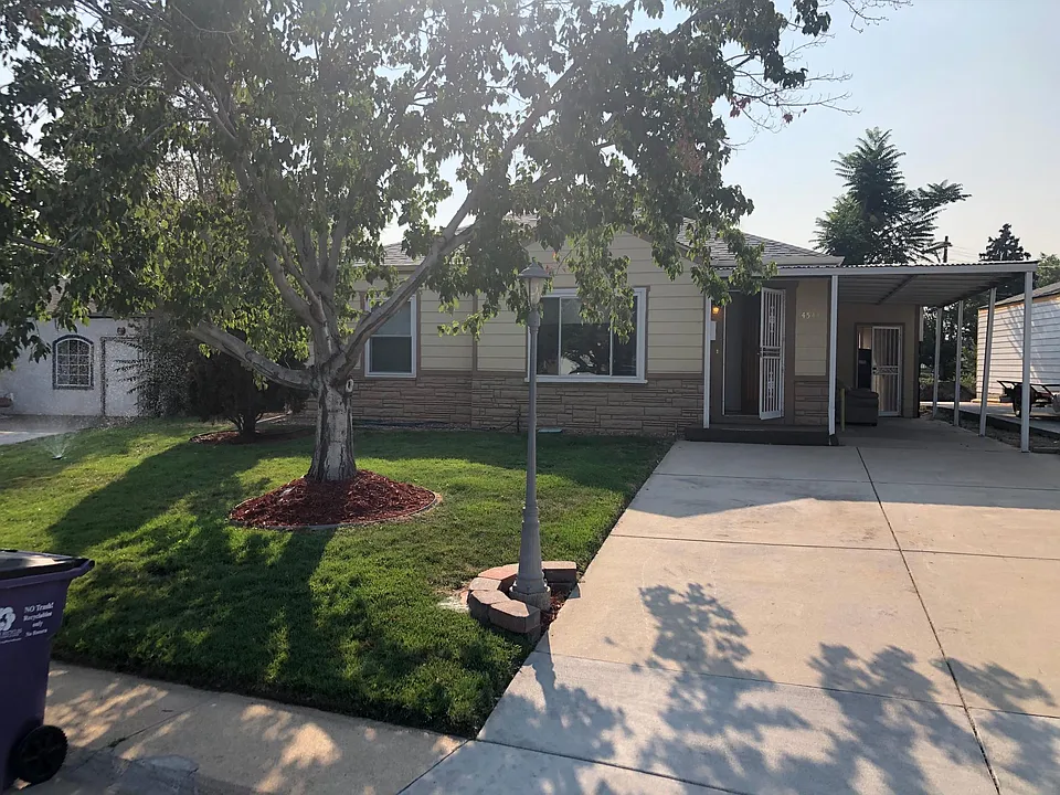 4544 Raritan Ct