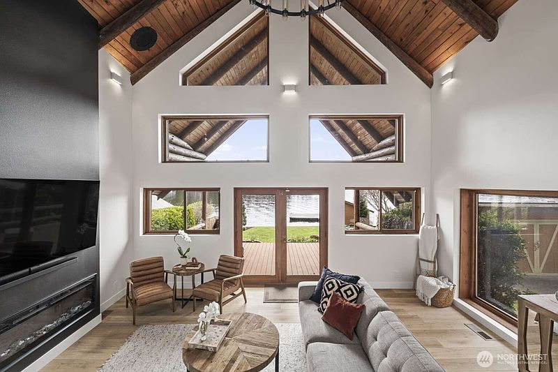 2nd image of 6358 S Island Drive