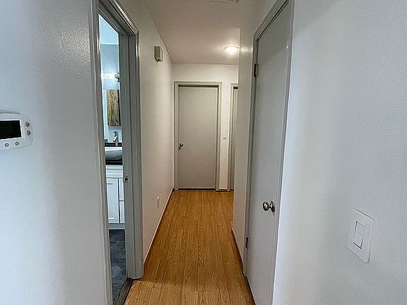 Hallway to bedrooms