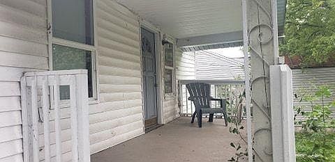 2nd image of 1807 Young Ave