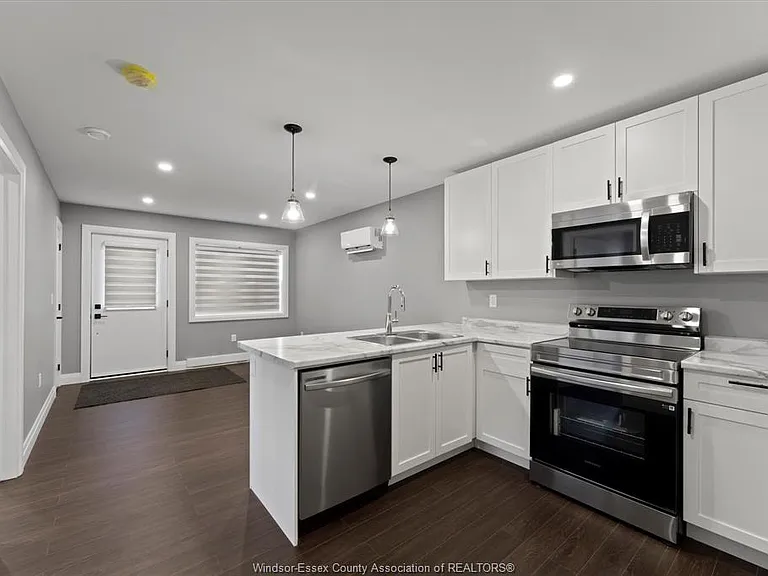 1147 Hickory Rd #UPPER — Photo 10