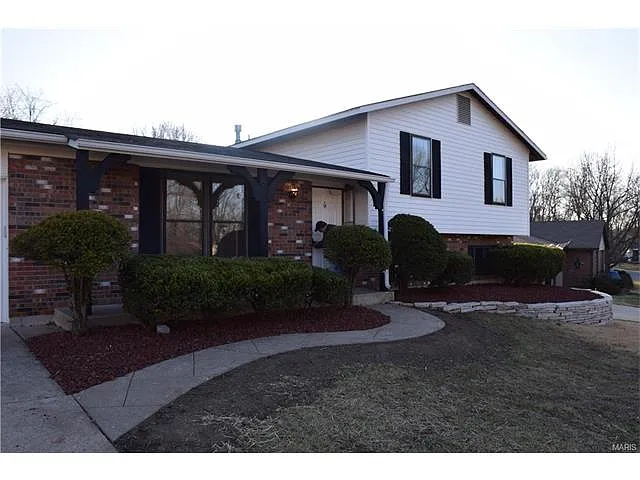 52 Country Creek Dr photo 1