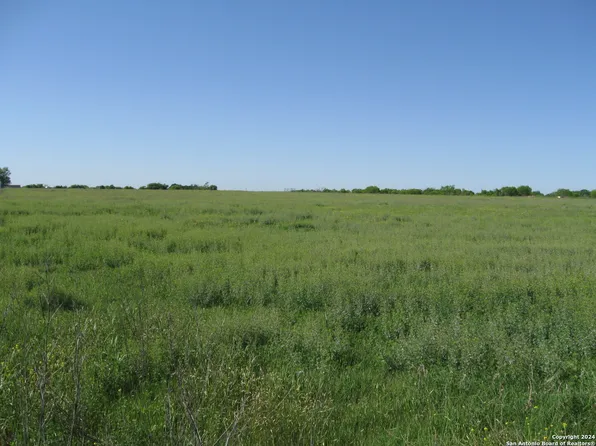TBD CR 664 LOT 8 PT, Devine, TX 78016