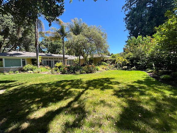 Expansive, Landscaped Back Yard
