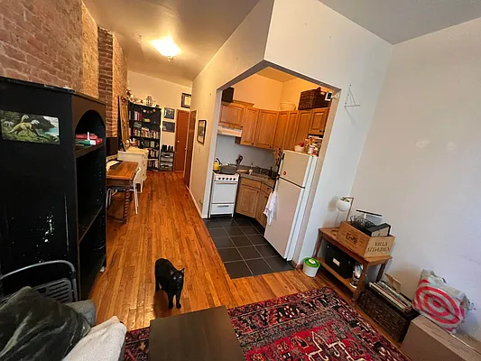 Rented by Best Apartments North Inc | media 16