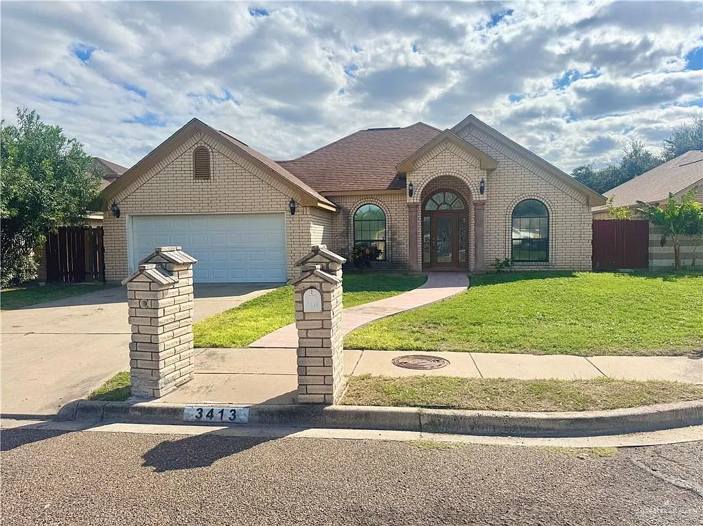 3 bed, 2.0 bath, 1748 sqft, $1,750 — Photo 2