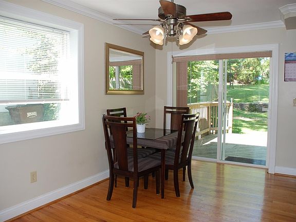 3rd image of 1363 Collinsdale Ave