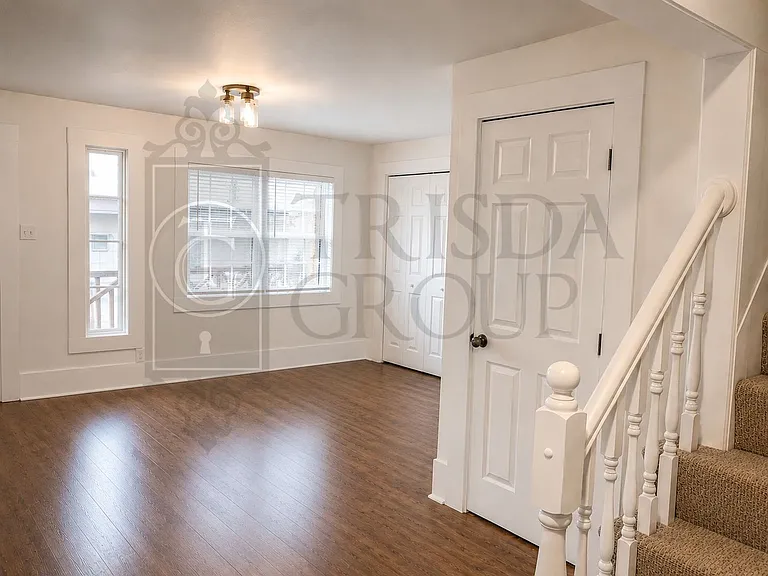 51 Southern Ave — Photo 4