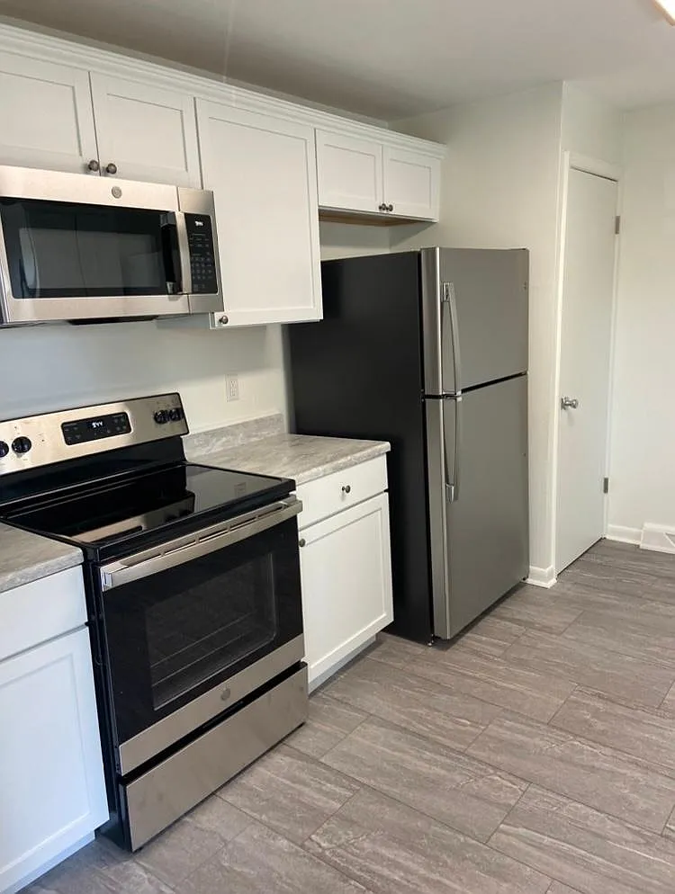 635 S Potomac St — Photo 1