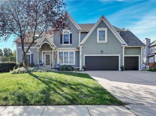 9307 W 150th St, Overland Park, KS 66221