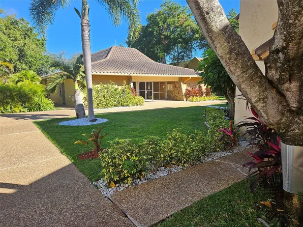 959 SE 2nd Avenue #117, Deerfield Beach, FL 33441