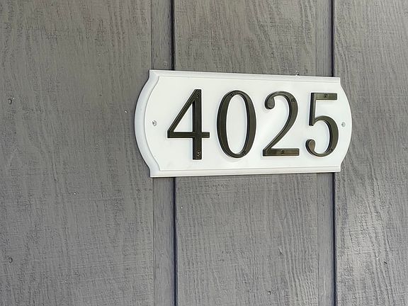 4th image of 4025 Skyview Dr