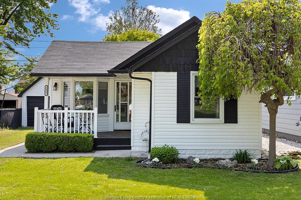 1335 Labadie Rd, Windsor, ON N8Y 4G9 Zillow