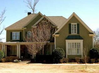 860 Saints Dr, Marietta, GA 30068