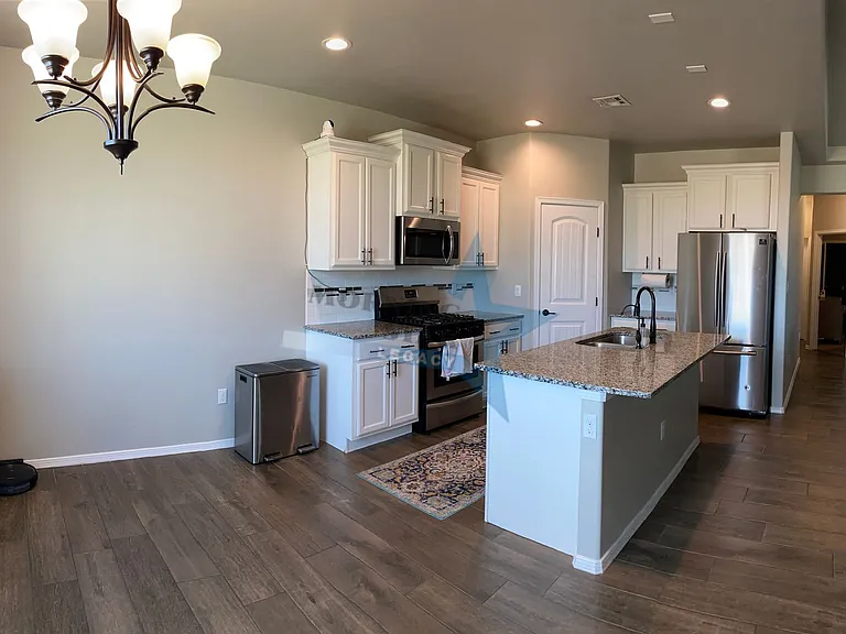 5950 Big Jim Dr — Photo 8