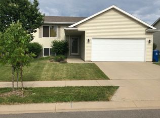 5030 King Arthur Dr NW, Rochester, MN 55901