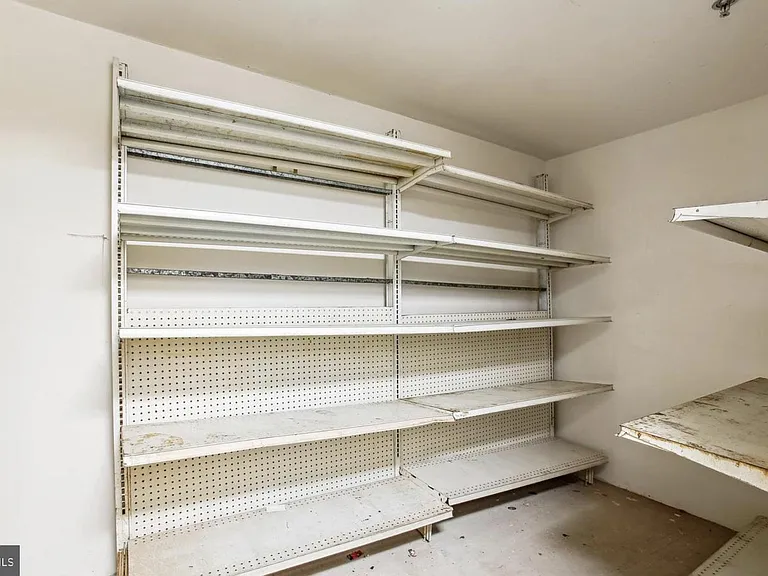 10328 Sager Ave #407 — Photo 23