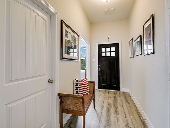 3rd image of 2919 Alley Ave