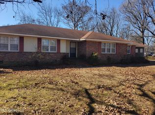 287 Oliver Ave, Sledge, MS 38670