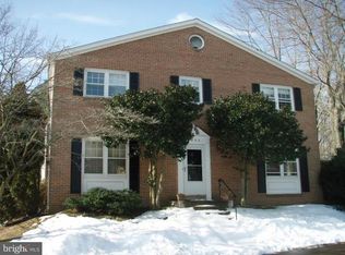 6852 Brian Michael Ct, Springfield, VA 22153