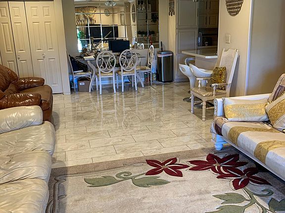 3rd image of 585 Heritage Dr APT 302