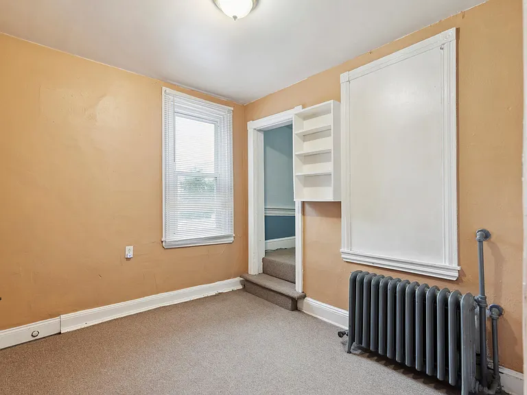 1846 Willington St — Photo 21