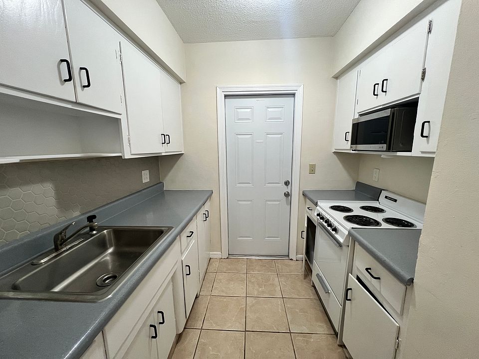 1st image of 1925 16th Ave #3f1f8b7f2
