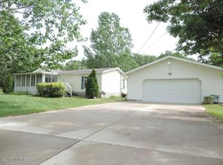 11142 Sikkenga Rd, Montague, MI 49437