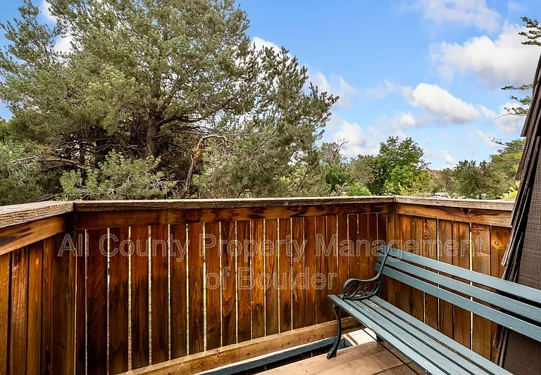 745 Thomas Dr #19 — Photo 15