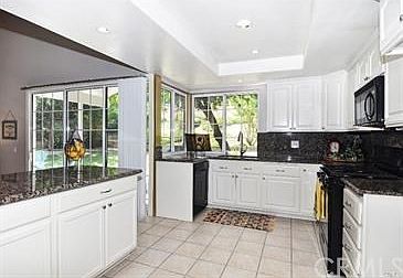 1st image of 471 Ballena Dr