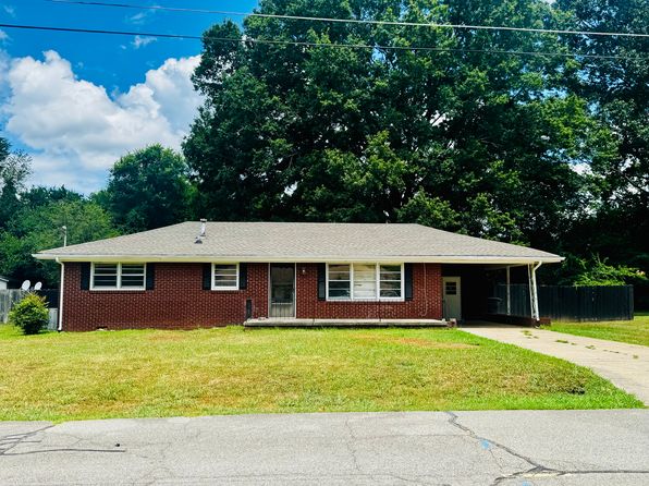 140 Davis Dr