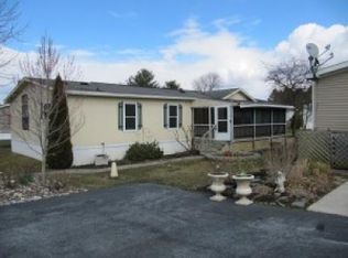 92 Penn Valley Vlg, Lititz, PA 17543
