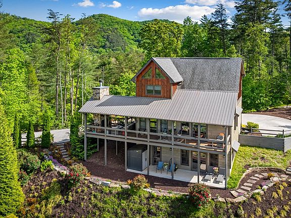 5th image of 495 Ballewtown Rd