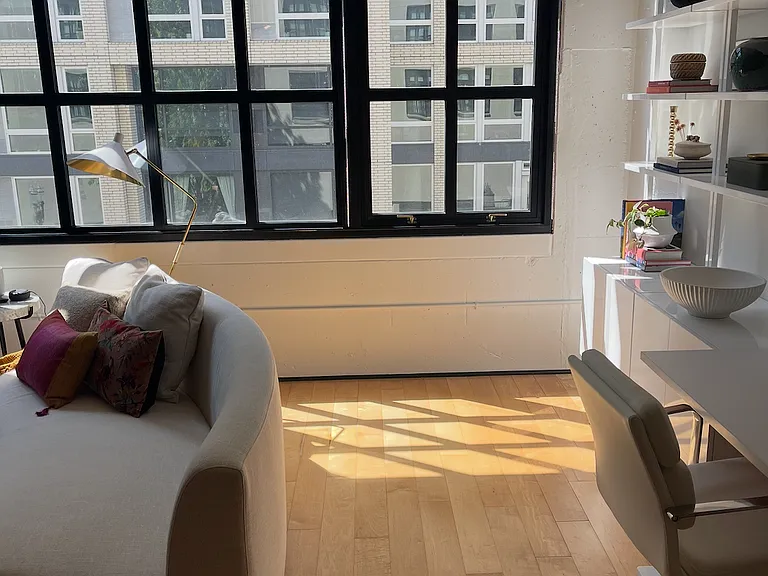 1400 NW Irving St — Photo 12