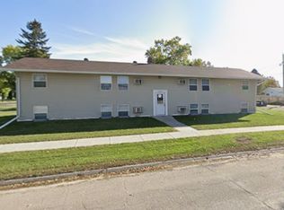 2207 S 12th St #2, Grand Forks, ND 58201