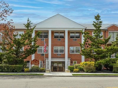 250 N. Village Ave #A23, Rockville Centre, NY, 11570