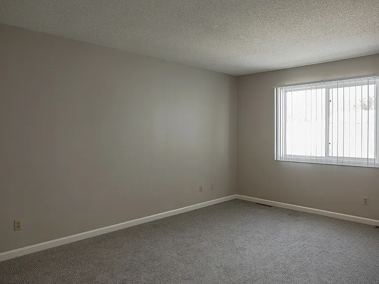 Court Place Townhomes — Photo 18
