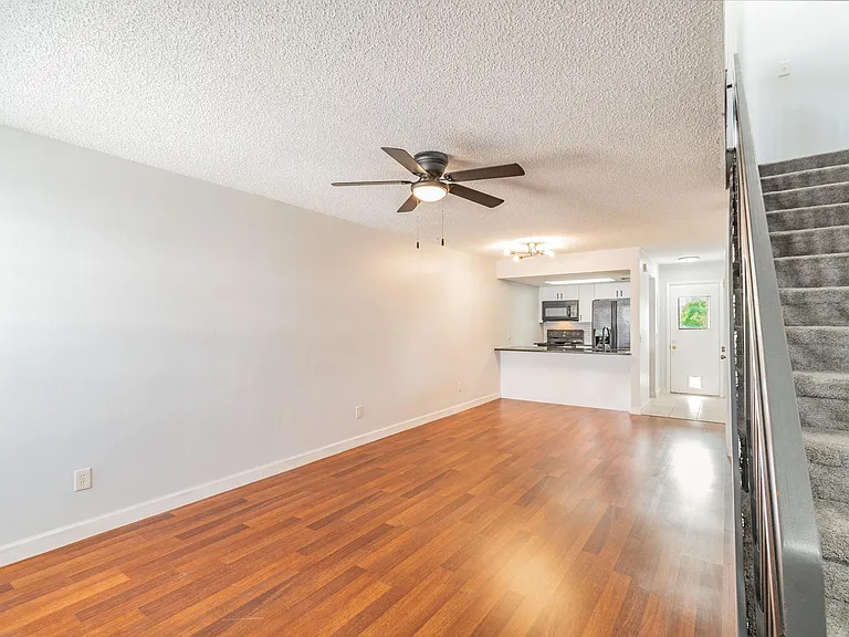 4907 W McElroy Ave #209 — Photo 15