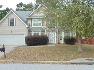 6057 Redtop Loop, Fairburn, GA 30213