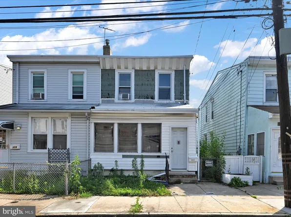307 Edmonds Ave, Drexel Hill, PA 19026