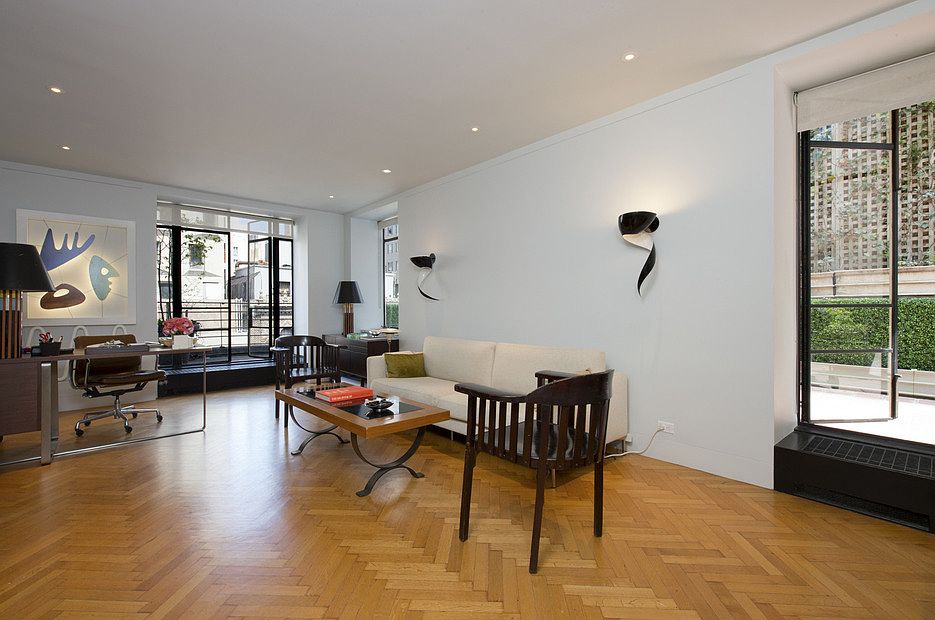 1st image of 17 W 54th St APT 10B