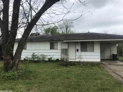 709 Rose Ln, North Little Rock, AR, 72117