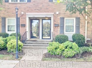 487 Bridge St, Hampton, VA 23669